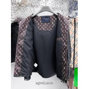 スーパー コピー  ジャケットLOUIS VUITTON日本未入荷カラー清潔感のある肌見せ