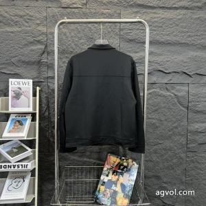 Louis Vuittonルイ・ヴィトンの高バージョン2026 ssエンボスコート