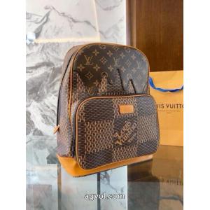 LV×NIGOオールドフラワーチェックのショルダーバッグ