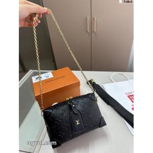 LOUIS VUITTONルイ ヴィトンPetite Malle Soupleソフトボックスバッグ