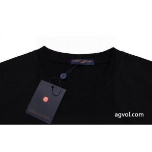コピー 商品 ブランドLOUIS VUITTON魅力的な価格最新2026半袖Tシャツ