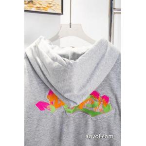 LVルイヴィトン公式サイトの幻の刺繍ジッパー付きパーカ