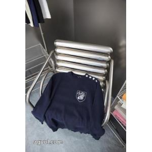 LOUIS VUITTONFW新シリーズドリルボタンサザエ刺繍セーター