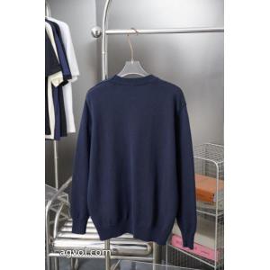 LOUIS VUITTONFW新シリーズドリルボタンサザエ刺繍セーター