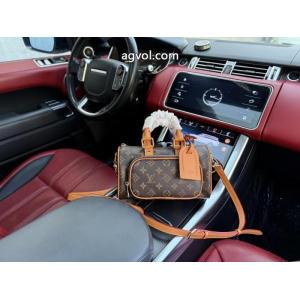 LOUIS VUITTONショルダーバッグ偽 ブランド 流行の最前線完売目前