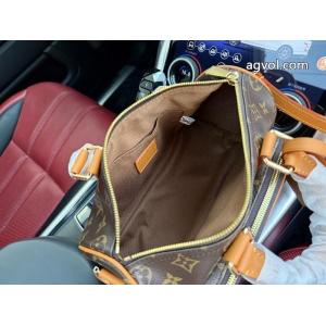 LOUIS VUITTONショルダーバッグ偽 ブランド 流行の最前線完売目前