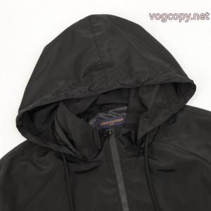 Louis Vuittonオールドフラワーフルプリントパーカージップコート