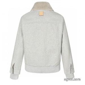 LOUIS VUITTONウールの襟継ぎ羊毛綿入れの服コート