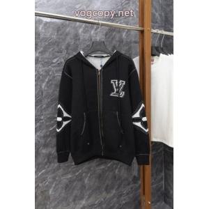 LOUIS VUITTON高定番ジャカード連帽ニットコート