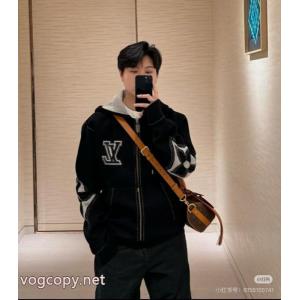 LOUIS VUITTON高定番ジャカード連帽ニットコート