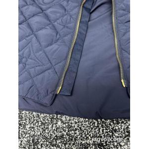 LOUIS VUITTON新作MONOGRAMキルティングジャケット風シャツ