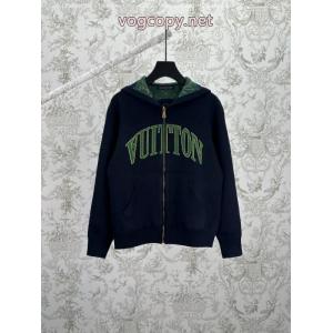 コピー ブランド 販売高級感を演出する独特の存在感セレブ愛用ブランドLOUIS VUITTONジャケット