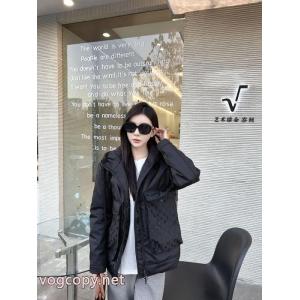 今年も人気！ お洒落が人気新品 限定数限り綿入れの服LOUIS VUITTON偽 ブランド サイト