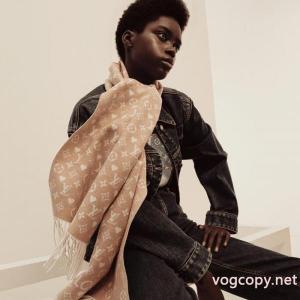 最終価格セール 限定SALE オシャレ大人を虜にする秋冬新作マフラーコピー 通販LOUIS VUITTON