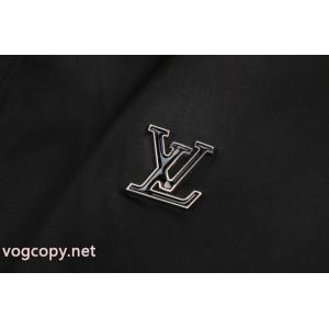 偽 ブランド 購入人気販売中 数量限定豊富な 在庫を確保LOUIS VUITTONジャケット