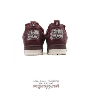 スニーカーLOUIS VUITTONブランド アクセサリー 激安人気定番新作 最高品質かつ最安値 最新限定お目立ち