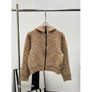 雑誌掲載アイテム お洒落自在 絶対欲しい手に入るLOUIS VUITTONブランド コピー 品コート