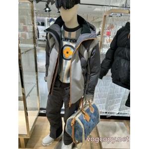 ブランド 偽物 激安 通販完売前に ストリートファッション 魅力的なLOUIS VUITTONダウンジャケット