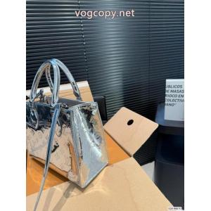 コピー ブランド 通販 安心バッグ最新入荷 超目玉 ランキング商品 LOUIS VUITTON