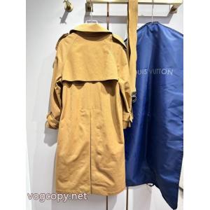 LOUIS VUITTONブランド スニーカー 激安雑誌掲載も多数注目の新作 冬のコーデを品よく華やかに演出 超希少コート