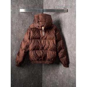 ダウンジャケットLOUIS VUITTON大安売りの 高級感漂う 店舗完売品ブランド 偽物