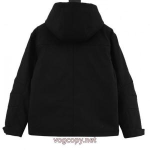 スーパー コピー 販売限定コレクション る秋冬おすすめの人気商品 より格上げしてLOUIS VUITTON綿入れの服