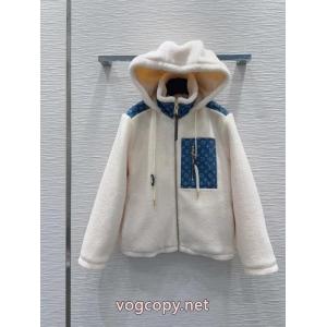 LOUIS VUITTON愛らしさ抜群！  定番カラー 魅力を持つコートスーパー コピー 通販 優良