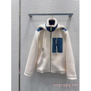 LOUIS VUITTON愛らしさ抜群！  定番カラー 魅力を持つコートスーパー コピー 通販 優良