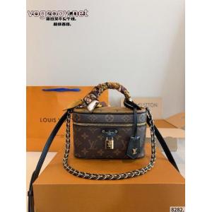 全体的に調和のある 最終セール 大人の色気を印象に偽物 ブランド 激安バッグLOUIS VUITTON