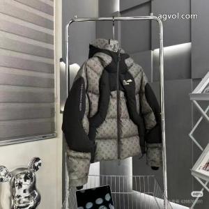 ダウンジャケットブランド コピー 品都会的 待望の再販売 2026大人気 LOUIS VUITTON