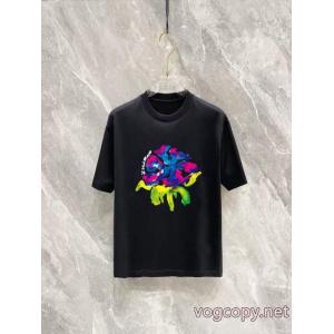 ブランド コピー 安心2026新品入荷 男女兼用 カジュアルもある絶妙な雰囲気LOUIS VUITTONTシャツ
