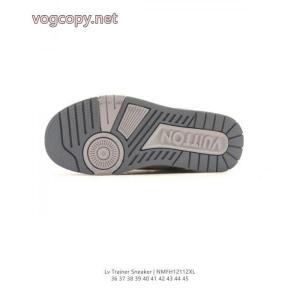 ブランド フェイク特別感満載のデザイン 注目美品 希少お得！スニーカーLOUIS VUITTON