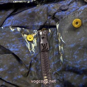 ブランド 偽物LOUIS VUITTONコート落ち着いた感覚 限定デザイン!! 高評価