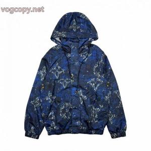 ブランド 偽物LOUIS VUITTONコート落ち着いた感覚 限定デザイン!! 高評価