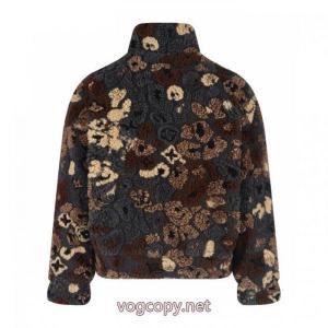 定番人気モデル 圧倒的な高級感 年末で限定アイテムコートスーパー コピー 販売LOUIS VUITTON