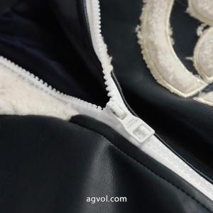 LOUIS VUITTONコピー 商品 ブランド超必須アイテム この秋冬最強のアイテム 残りサイズわずかコート..
