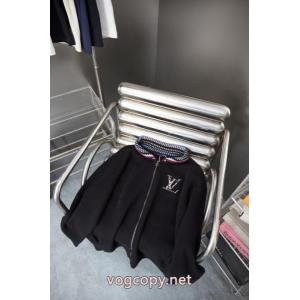 コート超激得新品 限定版プリント 軽やかな素材感偽物 ブランドLOUIS VUITTON