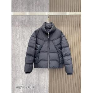 コピー 品 ブランドLOUIS VUITTON高級感演出 今季大人気新作登場 2026新作セールダウンジャケット