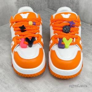 LOUIS VUITTONコピー 商品 販売スニーカーお買い得品  普段使いに最適の大人スタイル おしゃれな人気..