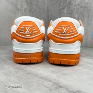 LOUIS VUITTONコピー 商品 販売スニーカーお買い得品  普段使いに最適の大人スタイル おしゃれな人気..