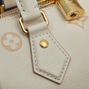 LOUIS VUITTONブランド レプリカ大胆なデザイン VIP SALE!入手困難 秋冬新作2026流行りバッグ..