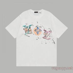 ブランド コピー 激安TシャツLOUIS VUITTONクール印象 最安値に挑戦 ストリートファッション