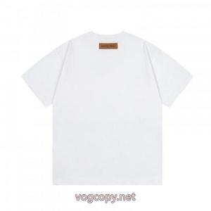 偽 ブランド 販売レア色入荷 2026年流行 個性的なモデルTシャツLOUIS VUITTON