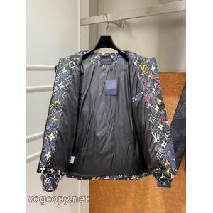 偽物 ブランド ショップLOUIS VUITTONダウンジャケット人気定番大得価 即納!最大半額 完売再入荷  