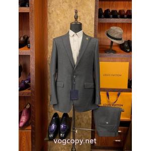 オススメな秋冬新作 格好良い 人気新作　ロゴ入り    スーツコピー 商品 販売LOUIS VUITTON..