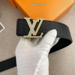 大人気ストリート お勧め 少数入荷偽 ブランド    ベルトLOUIS VUITTON.