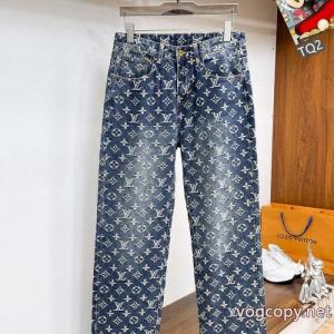 人気モデル愛用 軽くて嬉しい 毎シーズン人気が高い偽 ブランド 通販LOUIS VUITTONジーンズ
