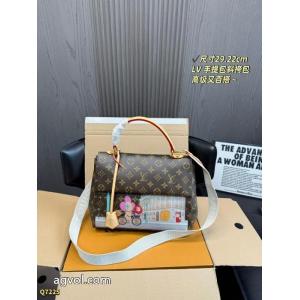 バッグ人気商品登場 新作入荷定番人気 スタイルアップ効果スーパー コピー 安心 LOUIS VUITTON