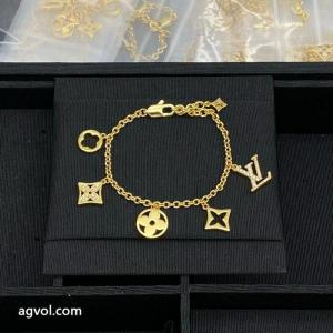 スタイリッシュで機能的 ピュアな印象に 数量限定SALEブランド 品 激安 通販LOUIS VUITTON    アクセサリー..