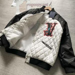 ブランド コピー 通販大人の余裕が漂う 冬季流行り 入手困難ジャケットLOUIS VUITTON